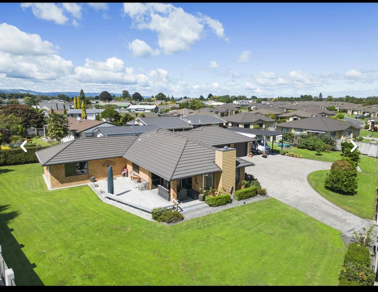 Matamata Villa Bagian luar foto